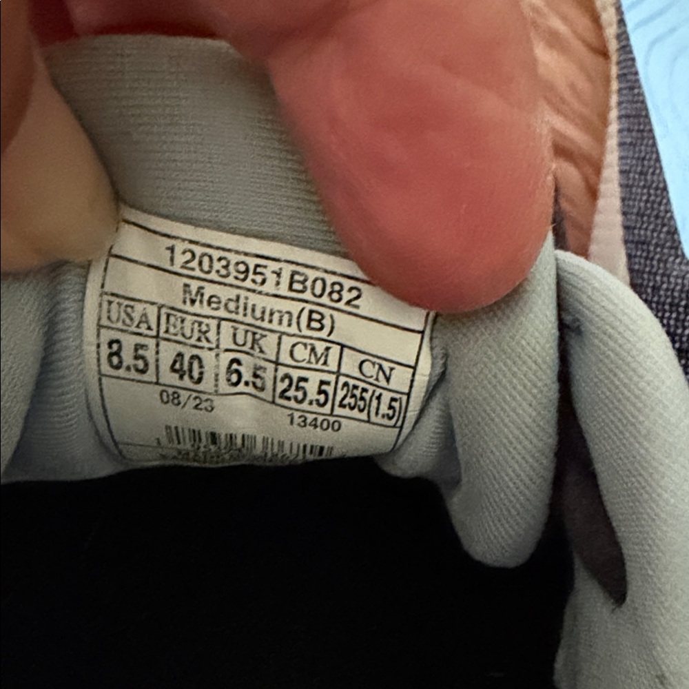 Brooks Ghost Max  navy Running Sneakers - Picture 10 of 12